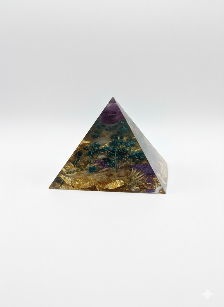 ✨Kleine Energetische Kristall-Pyramide ✨